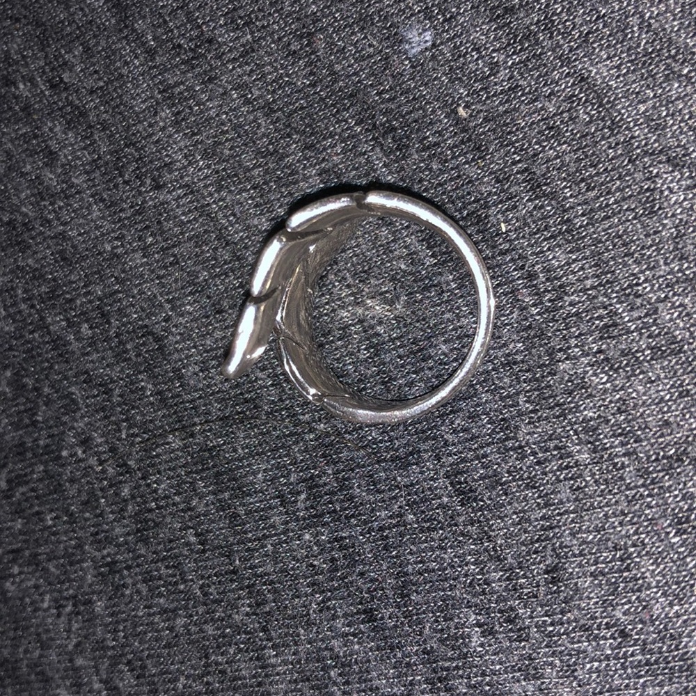 Leaf ring - Picture 3 of 4